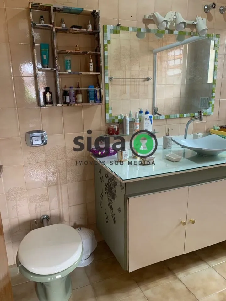 Imagem VENDE Casa Assobradada no Parque das Árvores (Região de Interlagos) 3 Dormitórios, Edícula e 4 Vagas