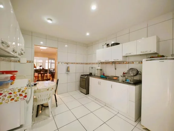 Imagem Casa para Venda em Recife, San Martin, 3 dormitórios, 2 banheiros, 2 vagas