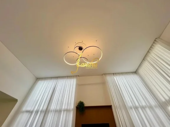 Imagem Excelente Casa no Condomínio Riviera Estilo contemporânea! Composta por 4 suítes, sendo 2 americanas,