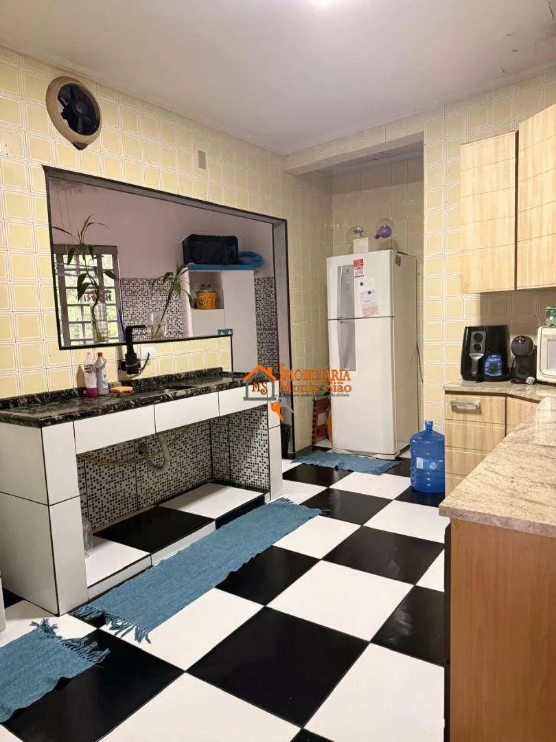 Imagem Apartamento com 2 dormitórios à venda, 74 m² por R$ 270.000,00 - Jardim Santa Mena - Guarulhos/SP