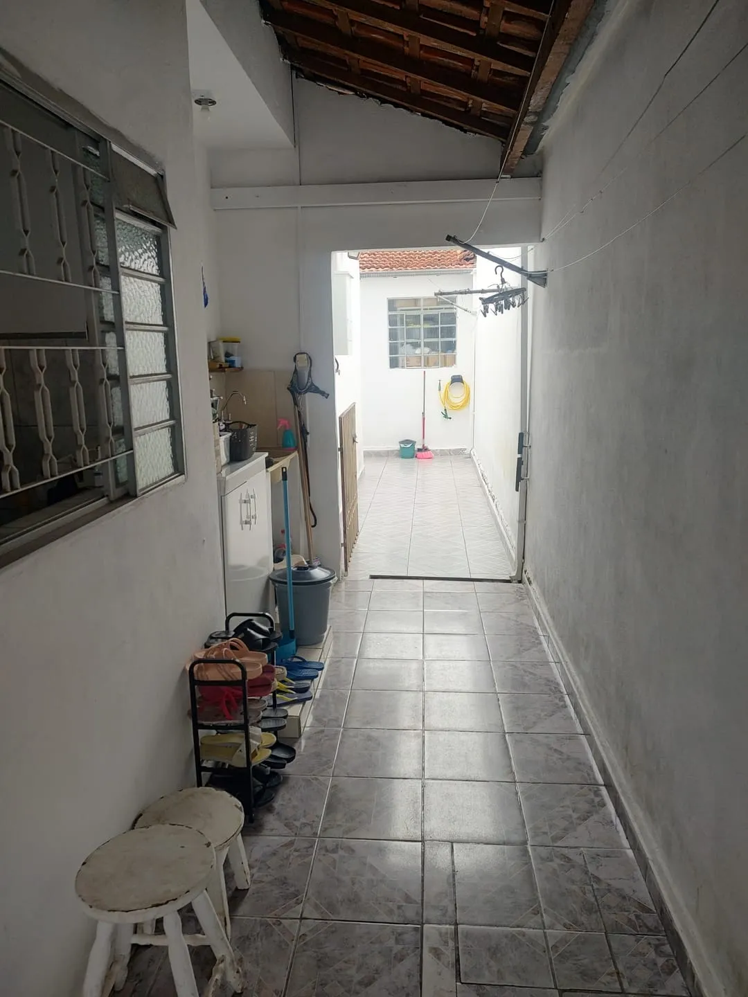 Imagem Casa à venda 2 Quartos, 1 Vaga, 150M², Jardim Gurilândia, Taubaté - SP