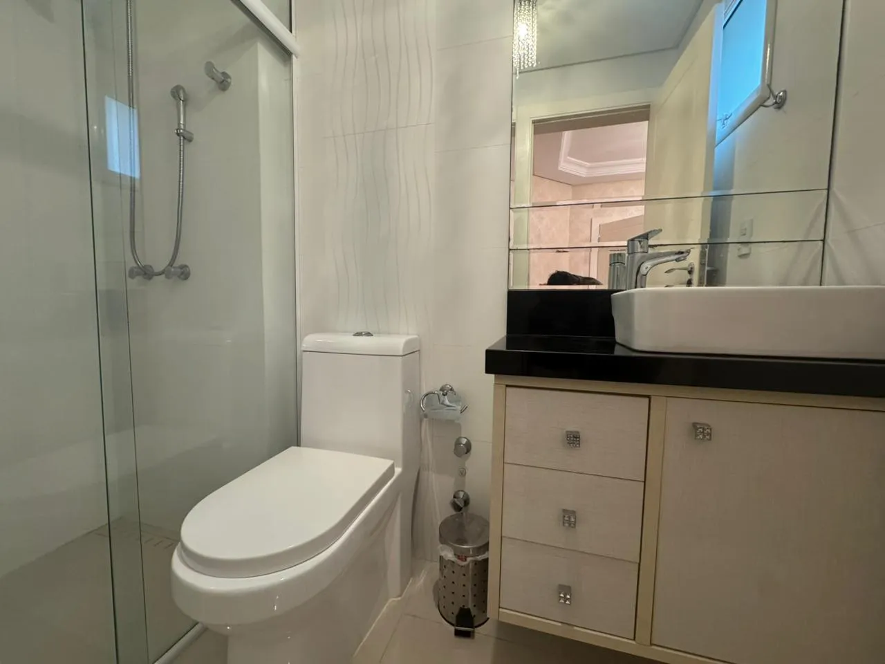 Imagem Apartamento com vista para o mar à venda com 171m2 por R$ 3.500.000,00