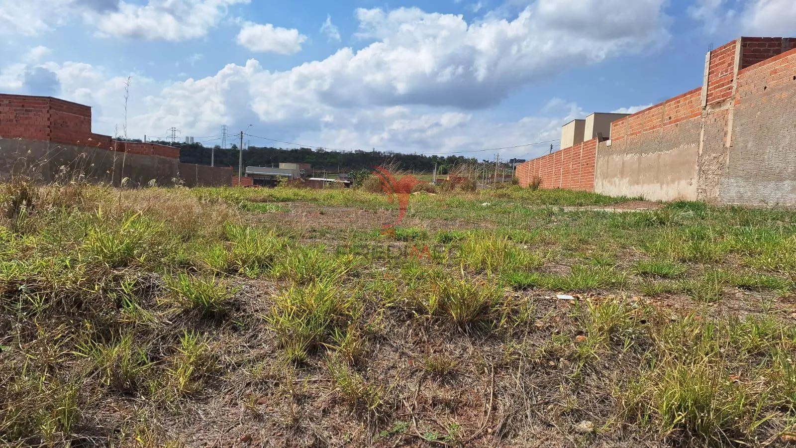 Imagem Vendo Excelente Terreno no Vale do Sol, Piracicaba - SP
