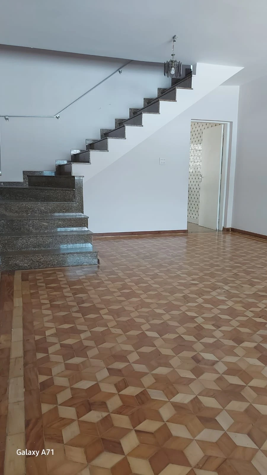 Imagem Sobrado com 3 Quartos para Alugar, 192 m² em Vila Prudente - São Paulo
