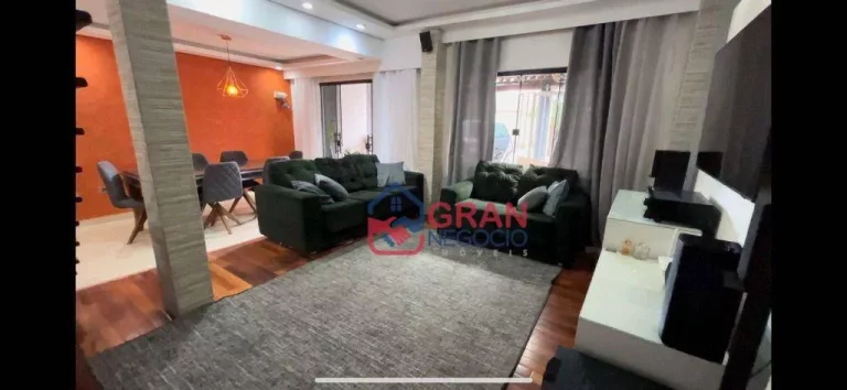 Imagem Imperdível casa no Alto Boqueirão