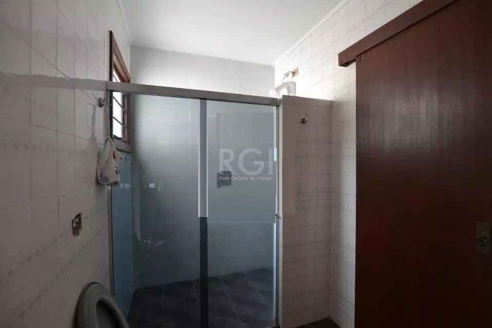 Imagem Casa para Venda - 267m², 4 dormitórios, sendo 1 suites, 2 vagas - Tristeza