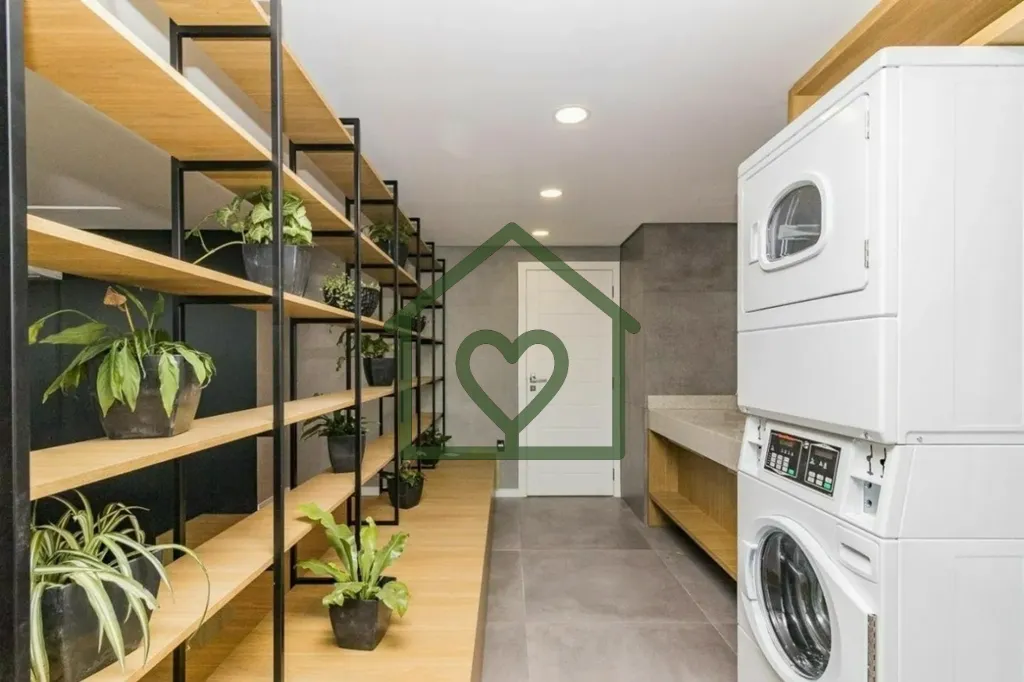 Imagem Excelente apartamento à venda no Azenha, Porto Alegre. Com 48 m² de área privativa, este imóvel ...