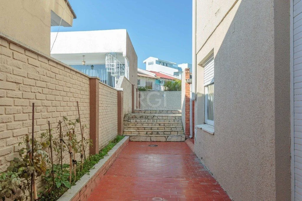 Imagem Casa a venda com 400m², bairro, Teresópolis