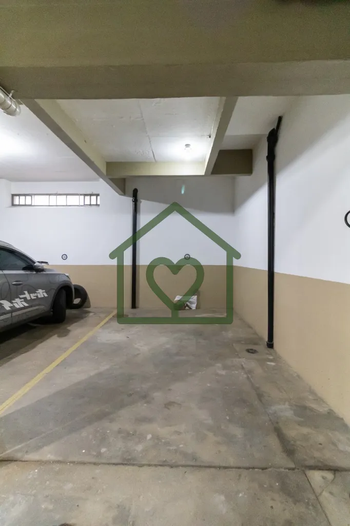 Imagem Encante-se por este apartamento garden de 171m² de área privativa, com móveis planejados de alta ...