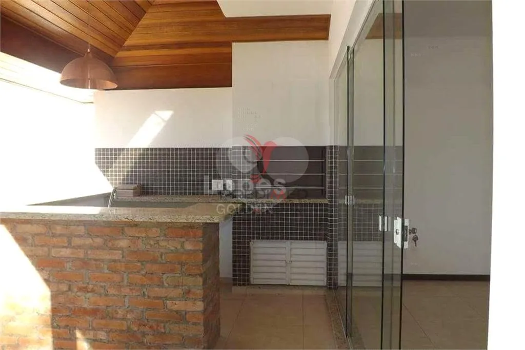 Imagem Casa de 3 quartos, 250m² no bairro Loteamento Porto Seguro, em Avaré