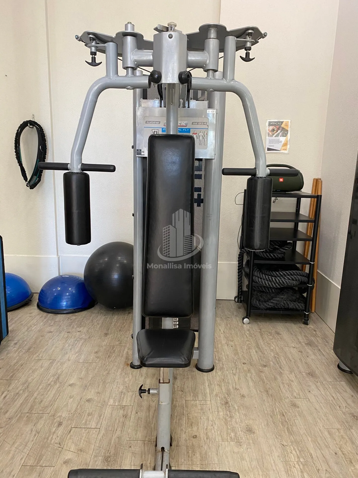 Imagem Sala comercial mobiliada com vaga na Barra da Tijuca