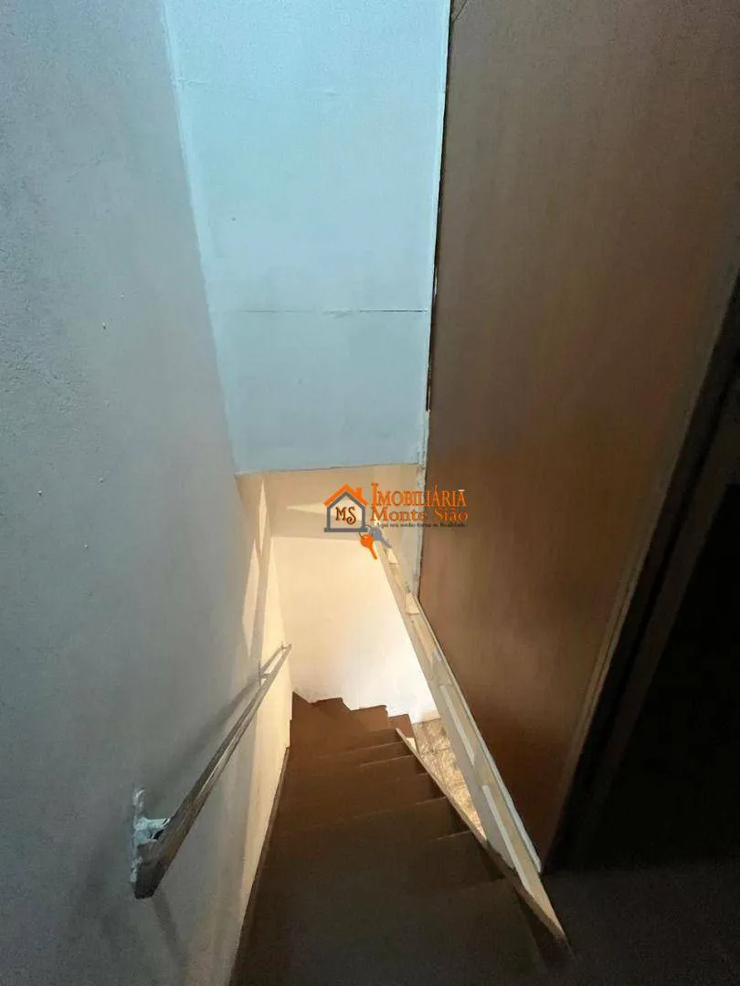 Imagem Sobrado com 2 dormitórios à venda, 64 m² por R$ 320.000 - Conjunto Residencial Haroldo Veloso - Guarulhos/SP