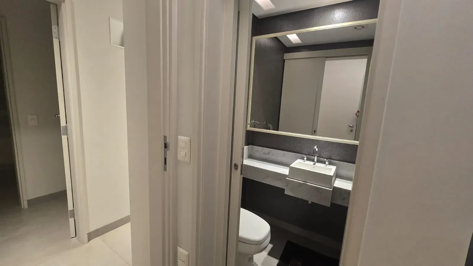 Imagem Apartamento com 3 Quartos para Alugar, 131 m² em Jardim Europa - São Paulo