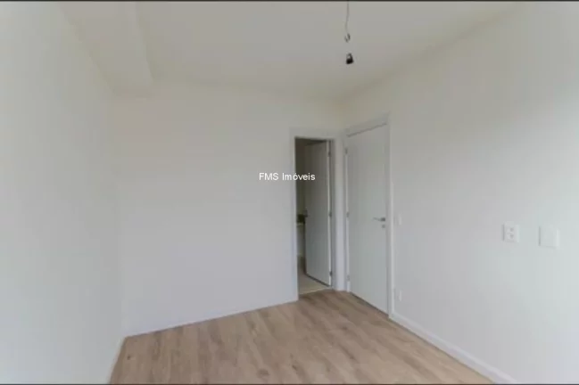 Imagem Apartamento à venda na Vila Mariana, com 2 quartos, 1 suíte, 1 banheiro, 1 vaga .