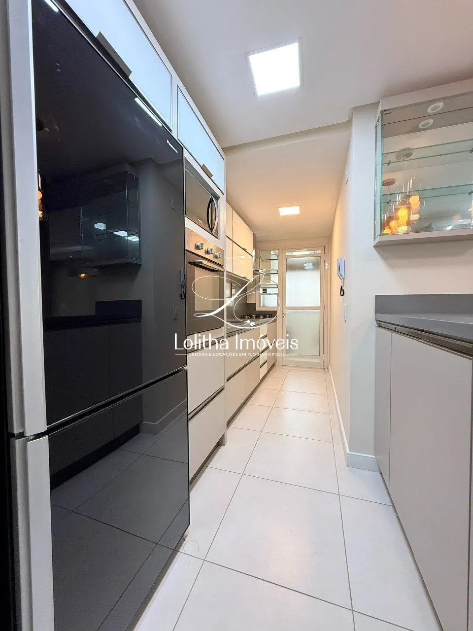 Imagem APARTAMENTO DE 3 DORMITÓRIOS, SENDO 1 SUÍTE NO ITACORUBI - FLORIANÓPOLIS/SC