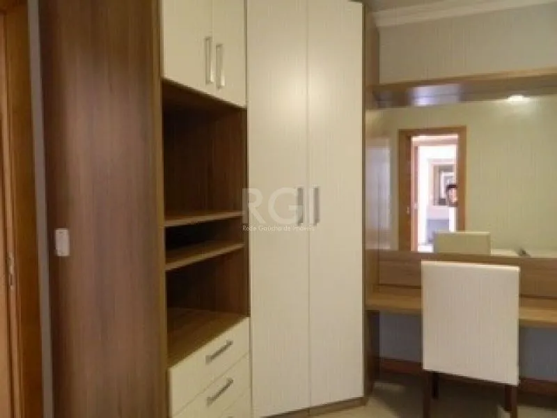 Imagem Apartamento para Venda - 190m², 4 dormitórios, sendo 4 suites, 2 vagas - Navegantes