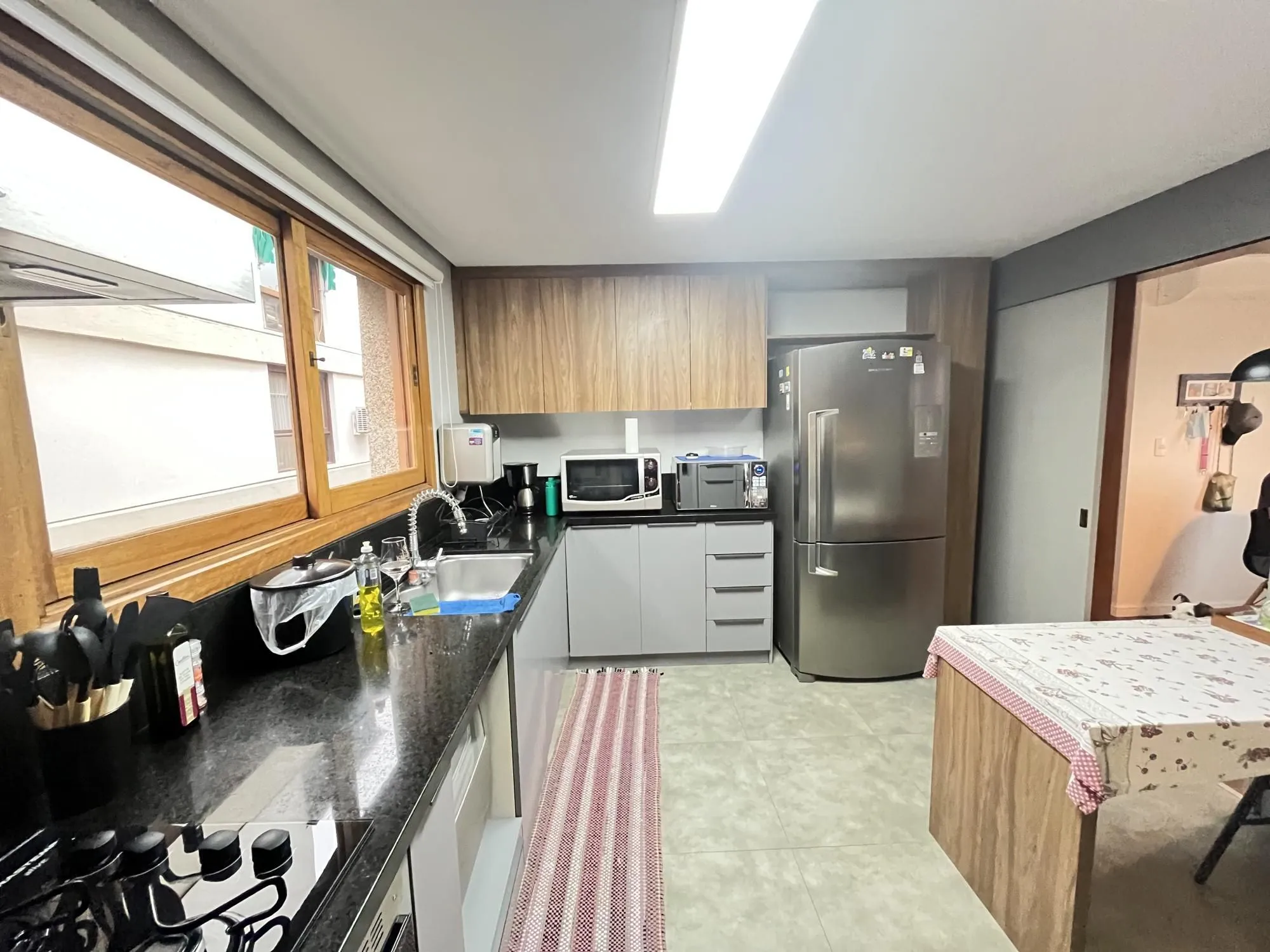 Imagem Apartamento de 3 quartos, 2 suítes, 1 americana e 2 vagas no bairro Farroupilha