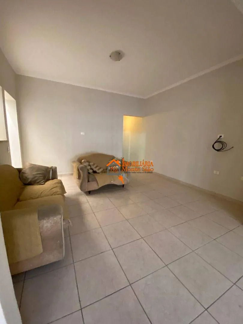 Imagem Casa Assobradada à Venda no Centro de Guarulhos - 3 Dorms e Suíte!