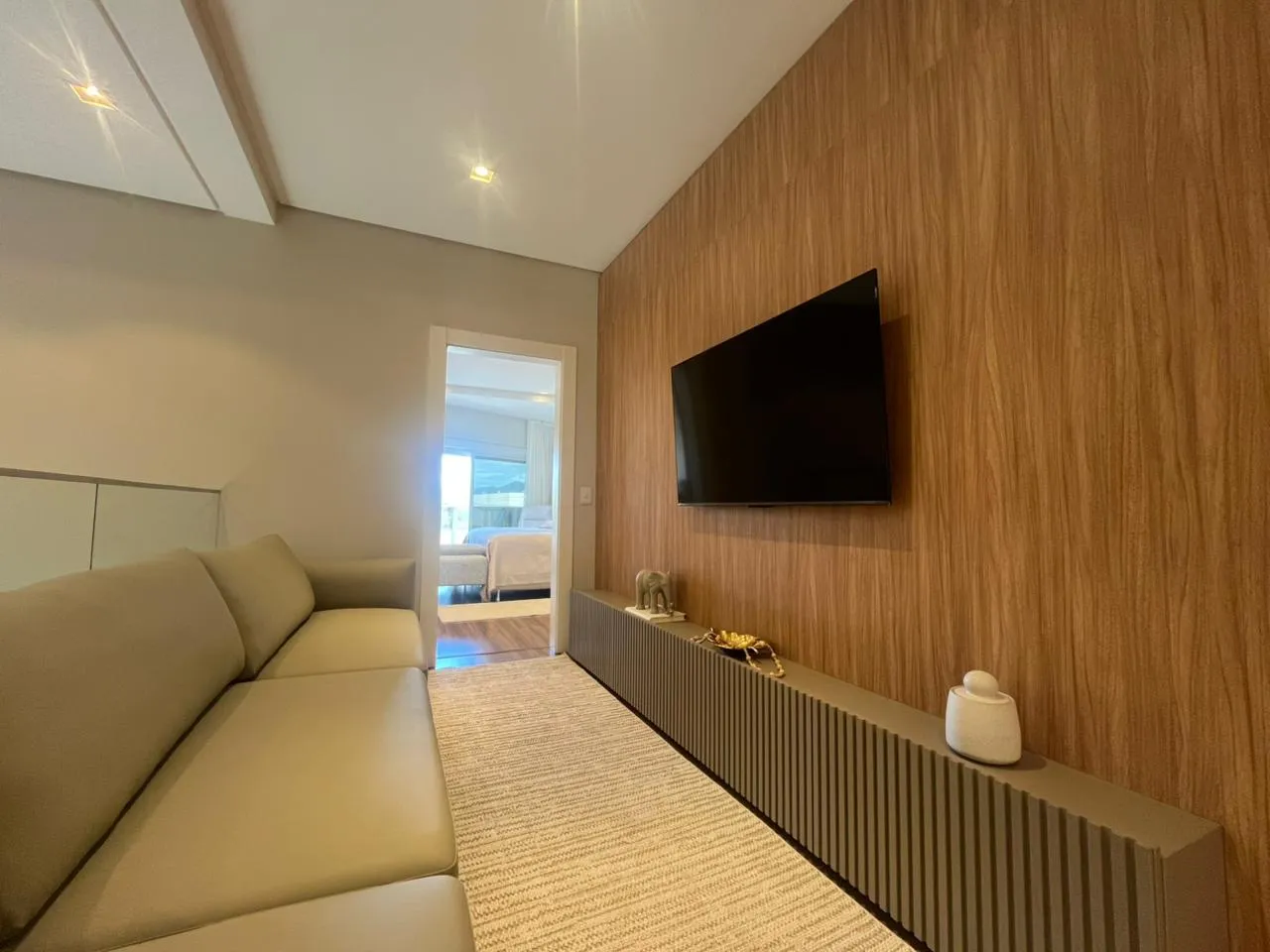 Imagem Casa à venda com 360m2 por R$ 6.000.000,00