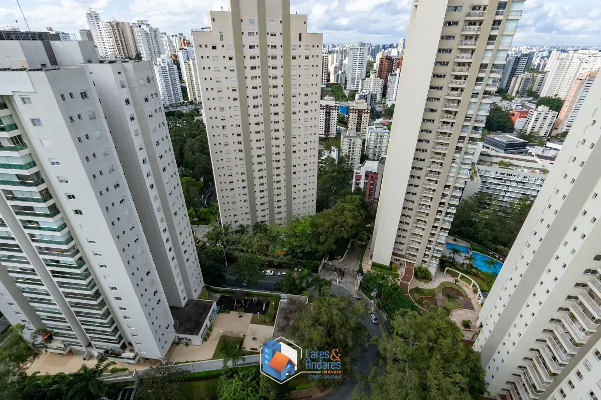 Imagem Apartamento para venda em Vila Andrade com 3 quartos, sendo 3 suítes, 150m²