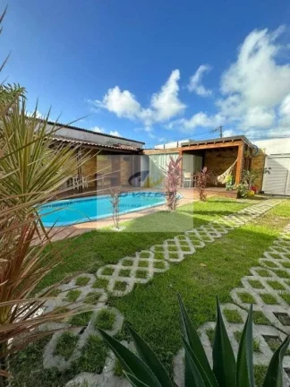 Imagem Vendo Casa, Porteira Fechada, com 250 m², 4 quartos s/ 2 suítes, sala p/ 3 ambientes, piscina, e 3 vagas