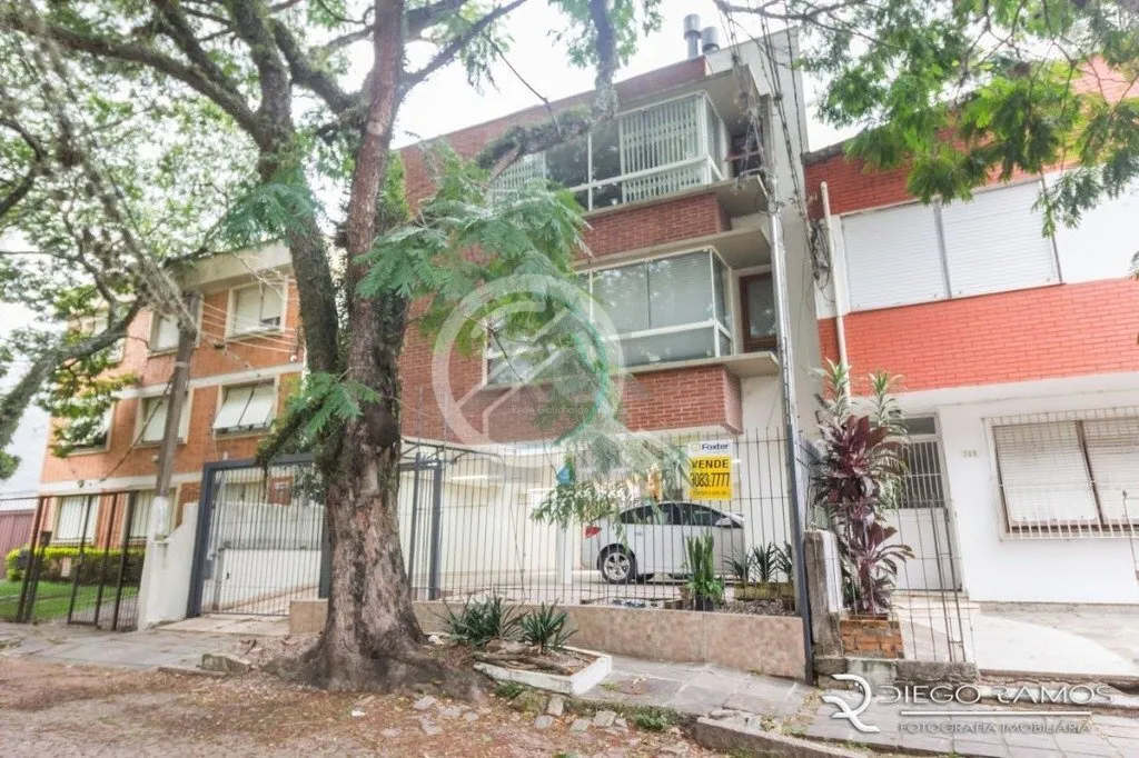 Imagem Apartamento semi mobiliado, com 83 m² privativos. 2 dormitórios, sendo 01 suíte e outra suíte am...