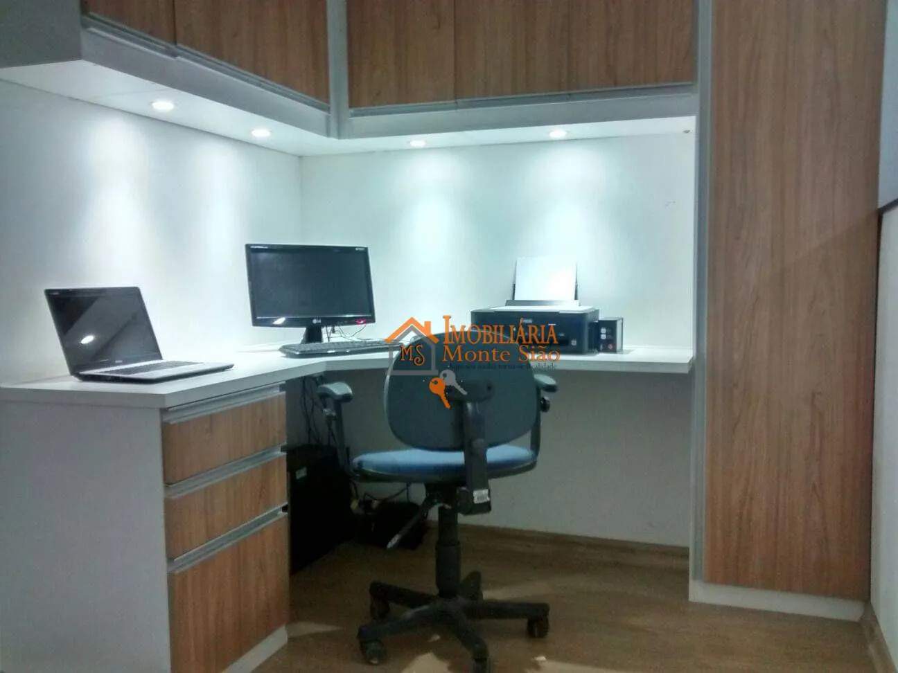 Imagem Apartamento Duplex com 2 dormitórios à venda, 98 m² por R$ 340.000,00 - Parque Primavera - Guarulhos/SP
