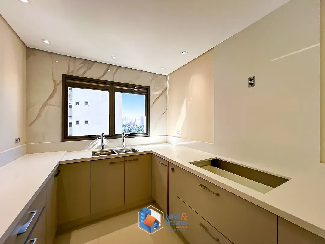 Imagem Apartamento para venda em Indianópolis com 3 quartos, sendo 2 suítes, 157m²