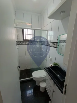 Imagem Casa à venda no Parque da Lapa, São Paulo-SP: 3 quartos, 3 suítes, 2 salas, 4 banheiros, 3 vagas, 135m²!