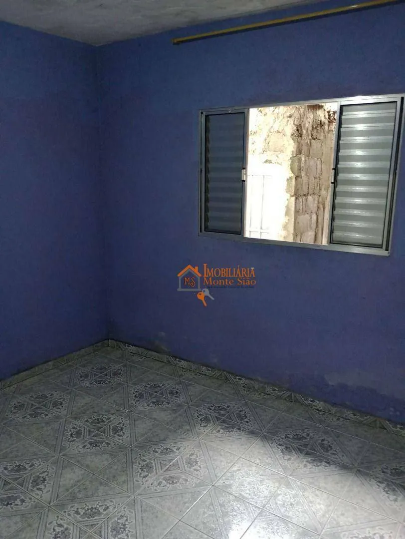 Imagem Casa com 3 dormitórios à venda por R$ 318.000,00 - Água Chata - Guarulhos/SP