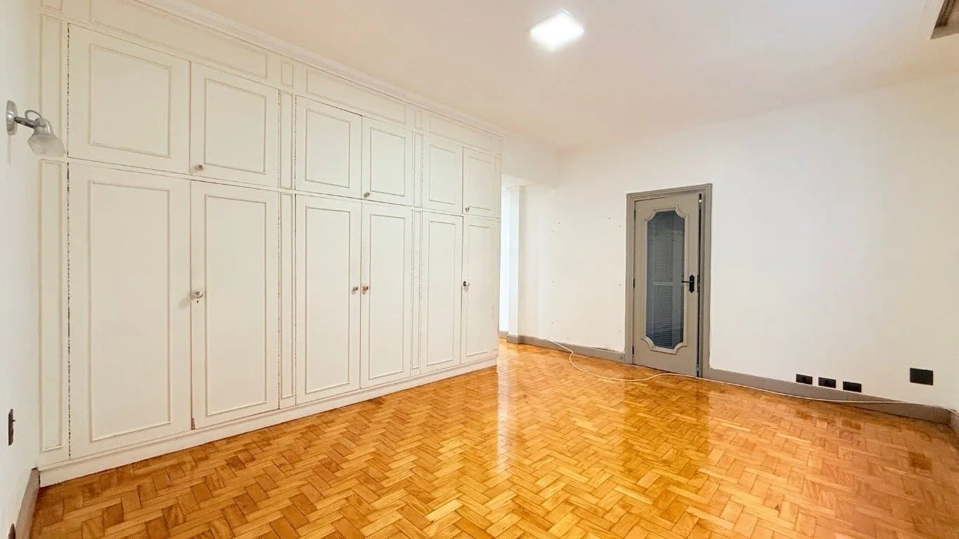 Imagem Apartamento de 3 dormitórios à venda em Independência, Porto Alegre