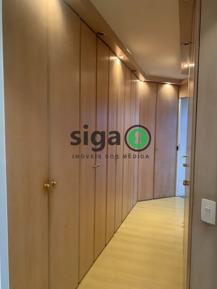 Imagem VENDA na Vila Suzana (Morumbi) Apartamento com 4 Dormitórios , 4 Vagas fixas + Depósito