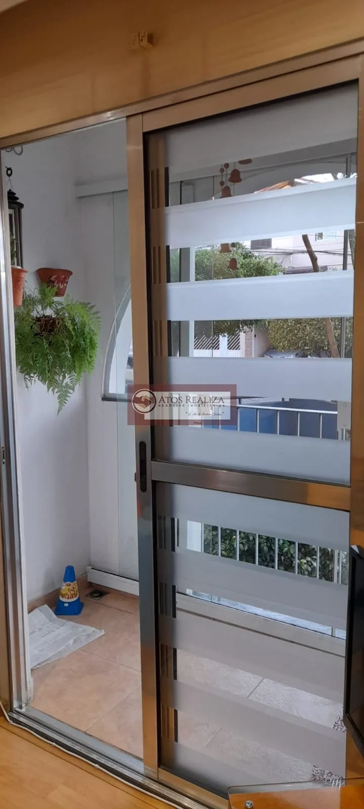 Imagem Apartamento com sacada 2 dormitórios a Venda no Jordanópolis Cidade Dutra - São Paulo por R$320.000