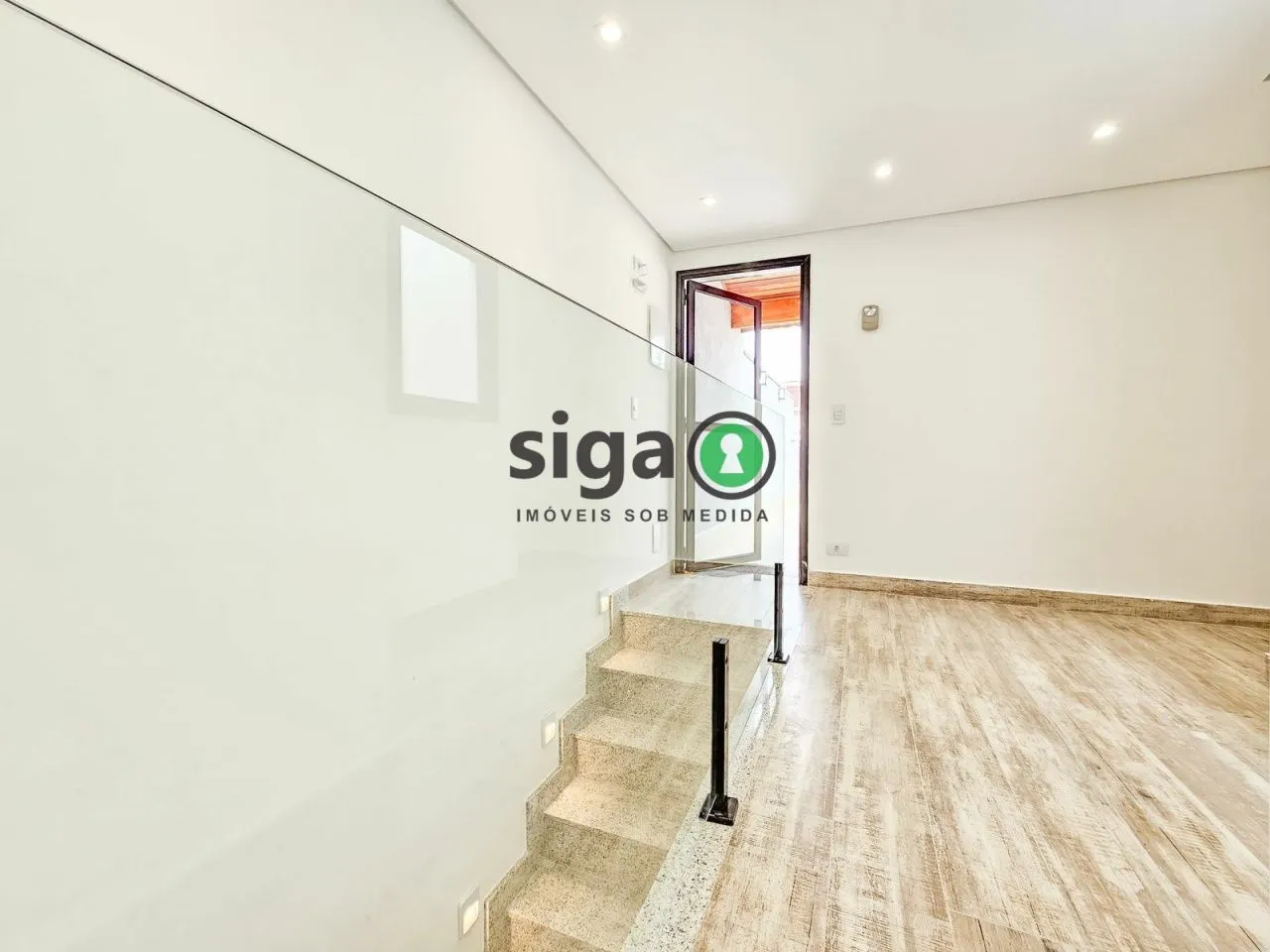 Imagem CASA À VENDA 4 QUARTOS SENDO 3 SUÍTES, NOVA E PRONTA PRA MORAR