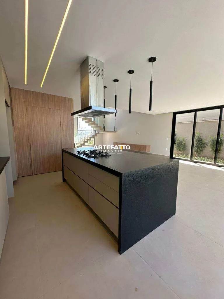 Imagem Casa à venda em Franca, Villa Piemonte, com 3 quartos, 240m2