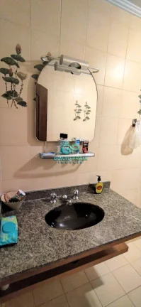 Imagem 3 dormitórios, sendo 2 suítes, uma suíte com sacada, 3 banheiros, sala para 3 ambientes, varanda, cozinha planejada, despensa, área de serviço, 1 vaga de garagem.