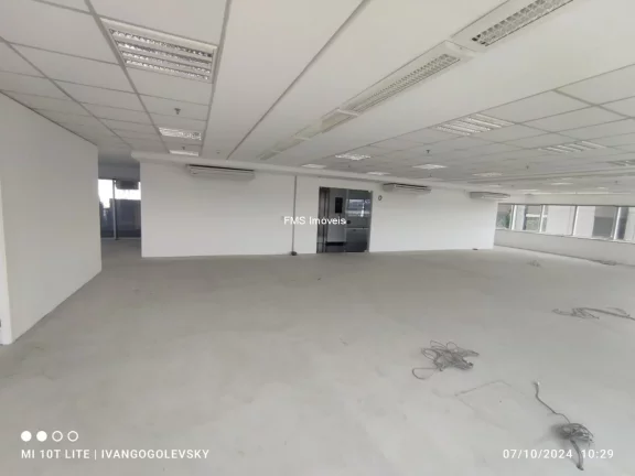 Imagem Andar Comercial para Locação em São Paulo-SP, Vila Congonhas: 12 Vagas de Garagem e 482,22m² de Área