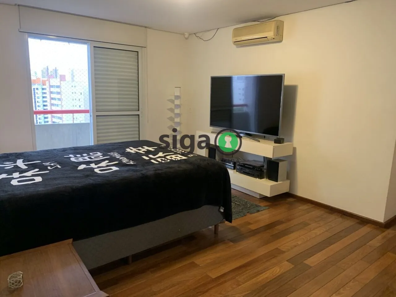 Imagem VENDE na Vila Andrade (Região do Morumbi) Apartamento com 3 quartos suítes e 4 Vagas + Depósito