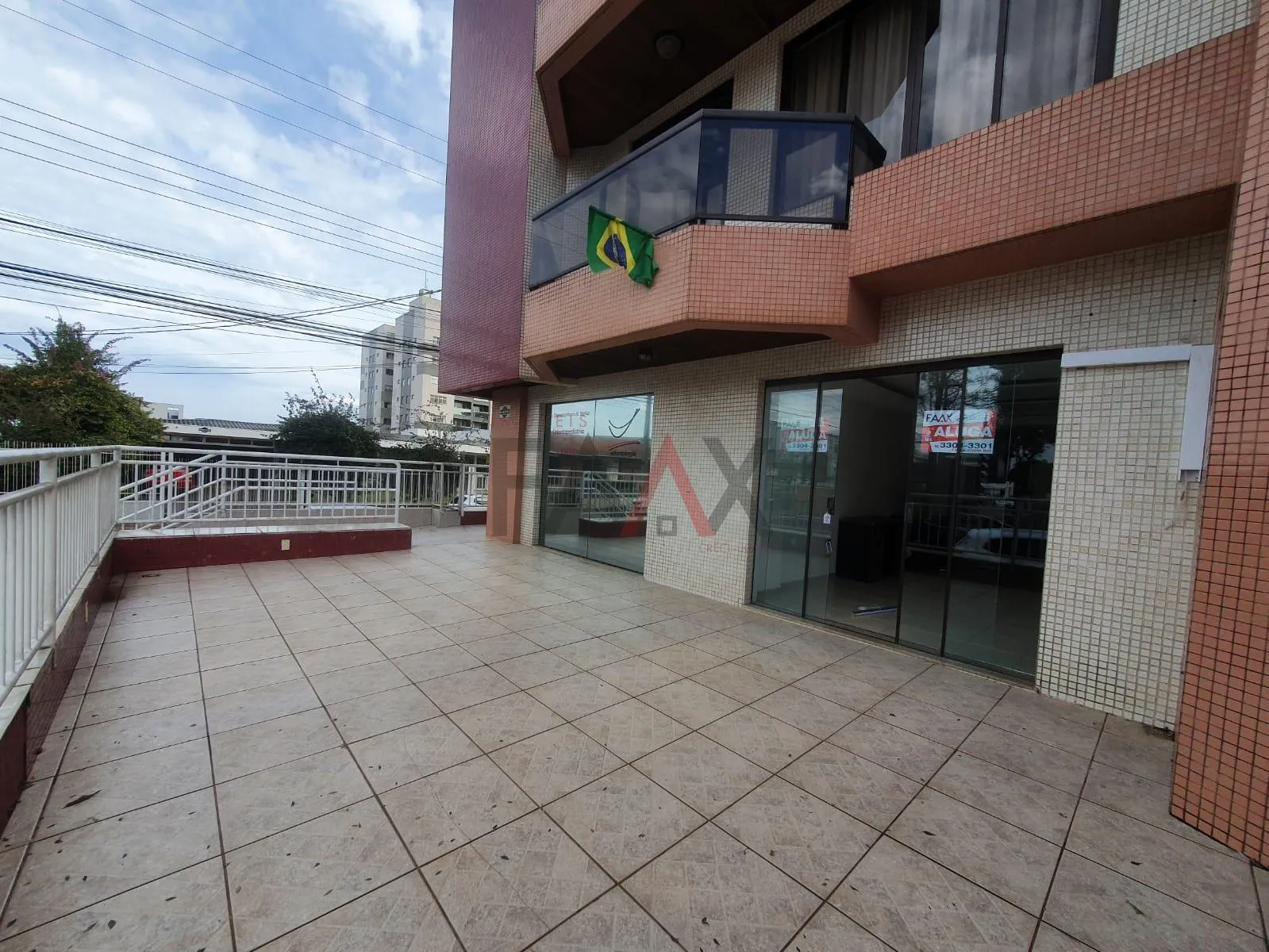 Foto do imóvel Sala Comercial para locação, frente a Lagoa das Lagrimas com vista privilegiada