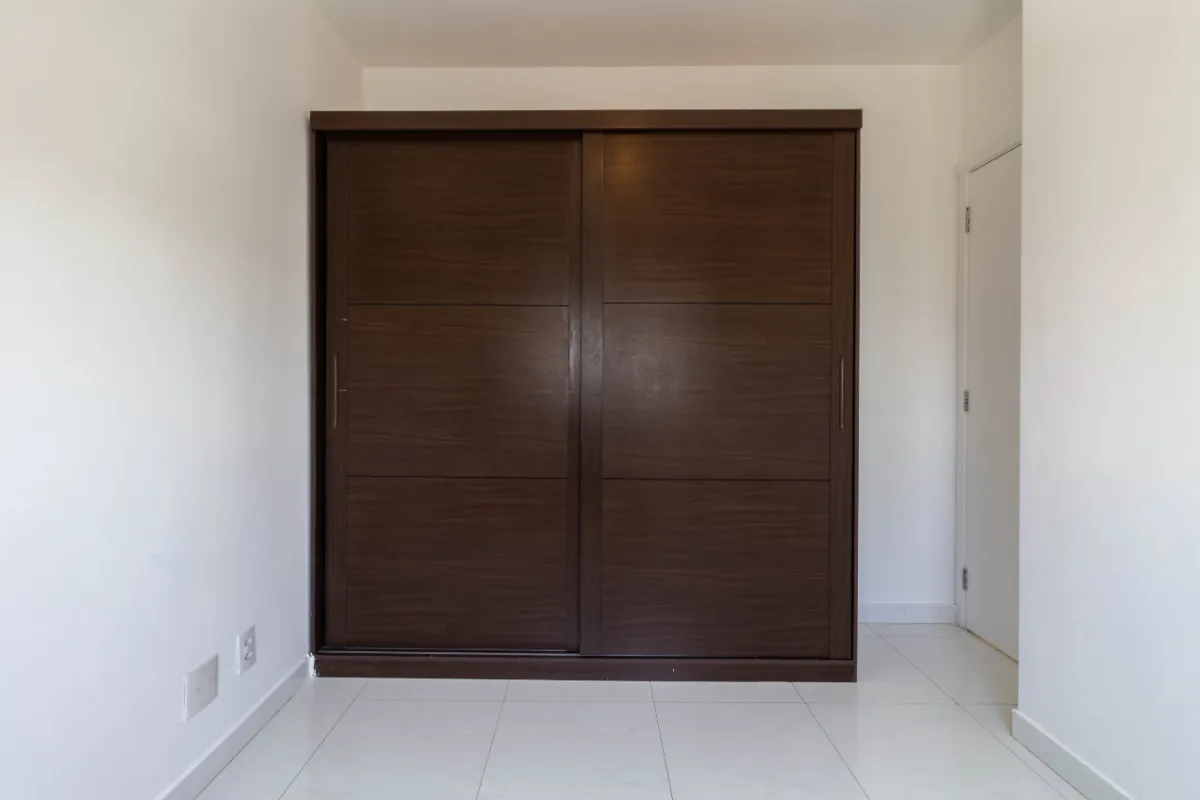 Imagem Apartamento para venda e locação em Vila Anastácio com 2 quartos, 55m2