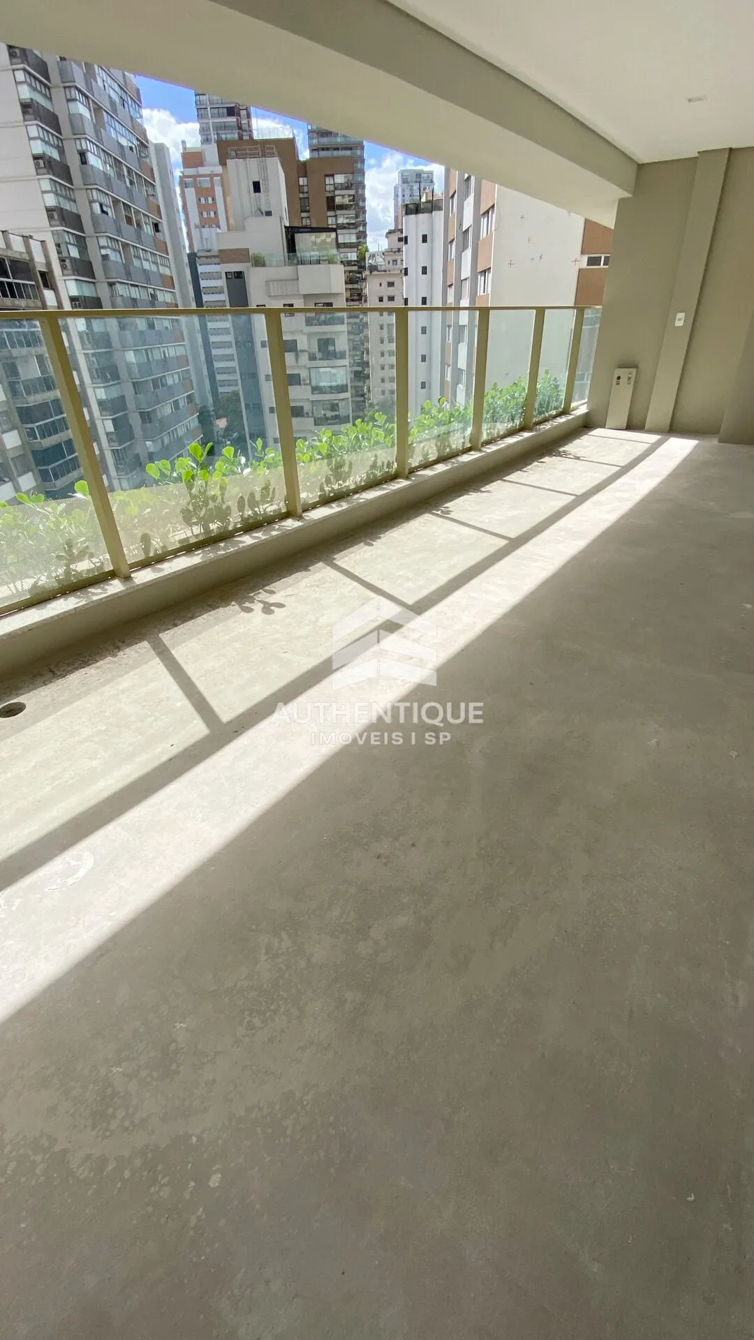 Imagem VILLA MILANO LIFESTYLE BY VERSACE MOEMA - Apartamento no bairro Moema à venda