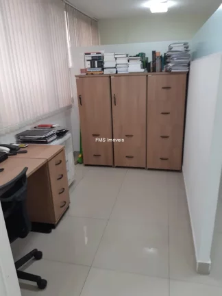 Imagem Conjunto Comercial para Venda ou Locação no Itaim Bibi de 40m²