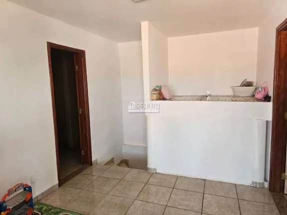 Imagem Casa à venda no bairro Tita Rezende em Uberaba