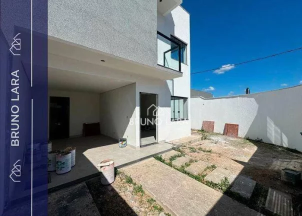 Foto do imóvel Casa à venda em Betim MG - Guaruja Mansões - Betim/MG