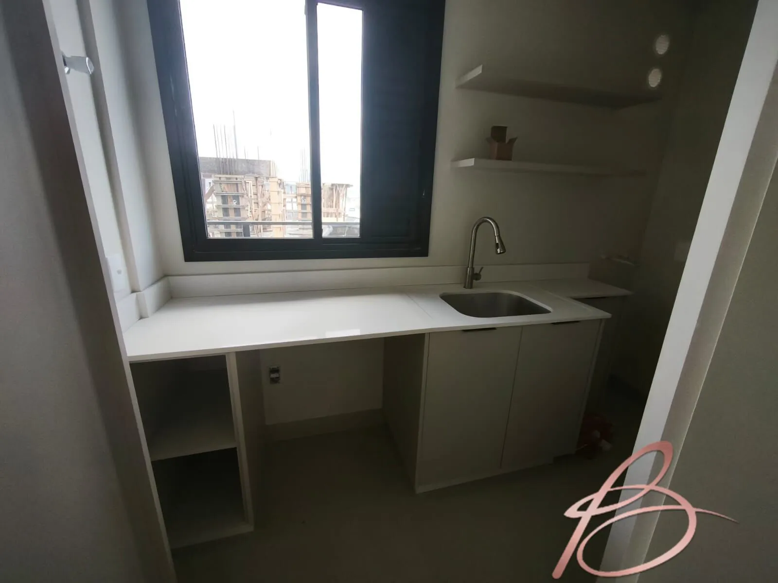 Imagem Apartamento alto padrão com 237 metros e 4 suítes