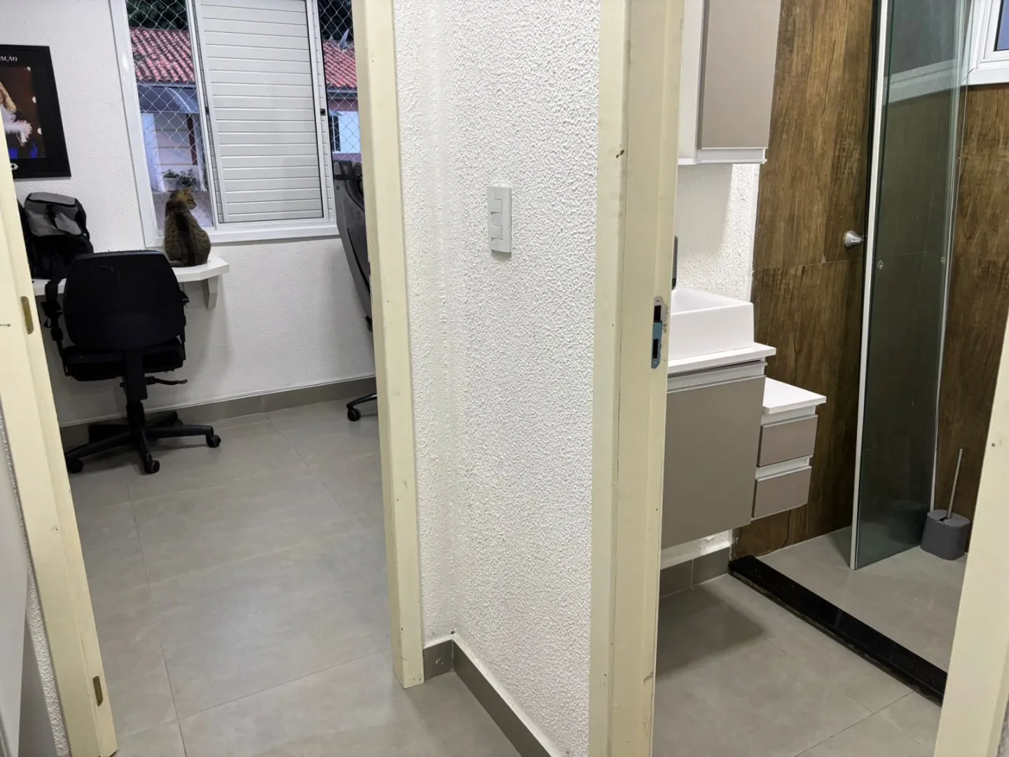 Imagem Casa em condomínio semi-mobiliada!