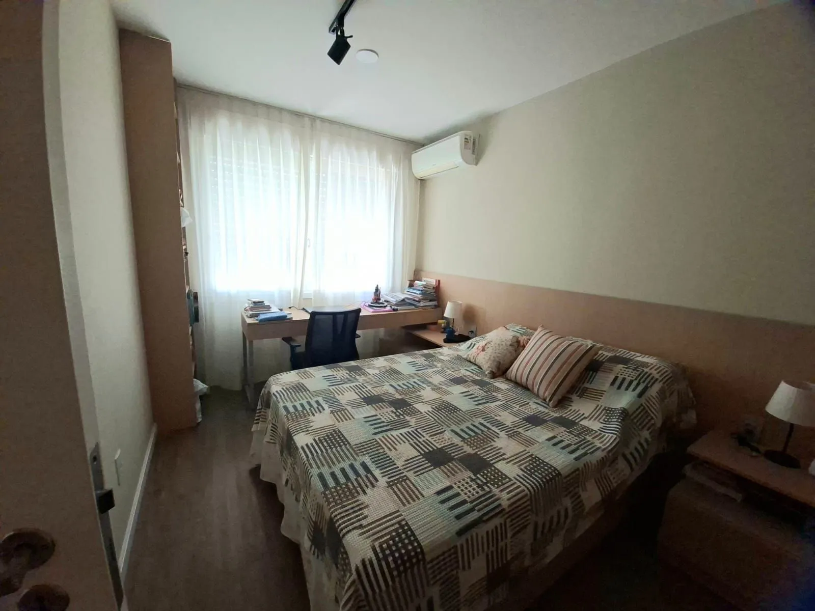 Imagem Apartamento de 2 quartos, churrasqueira e 1 vaga de garagem no bairro Santana