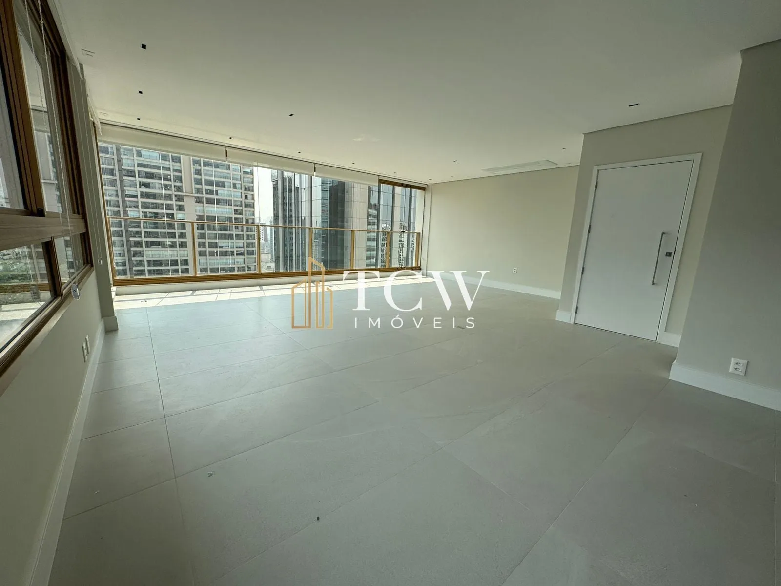 Imagem Apartamento para alugar no bairro Itaim Bibi - São Paulo/SP, Zona Sul