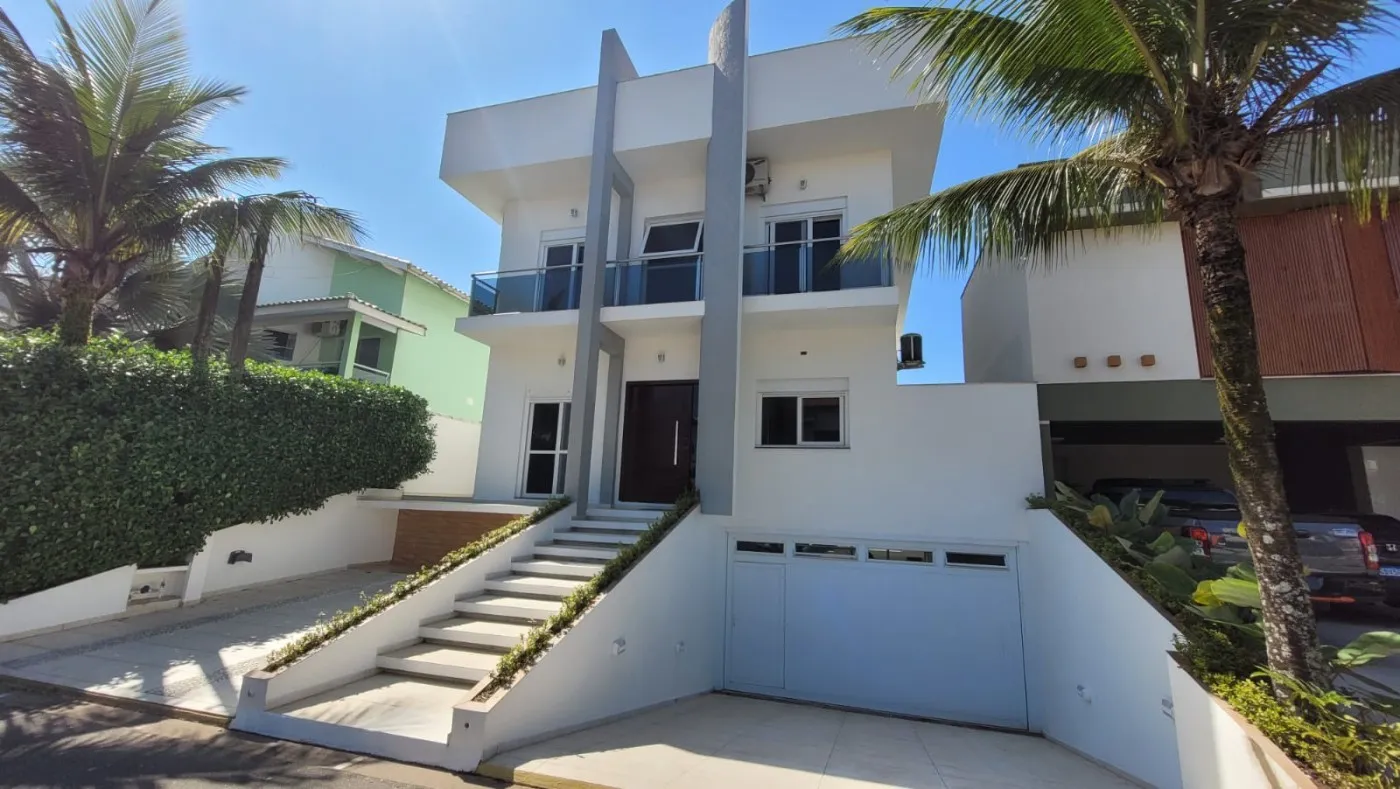 Imagem Casa para Venda em Itanhaém, Vila São Paulo, 4 dormitórios, 4 suítes, 2 banheiros, 3 vagas