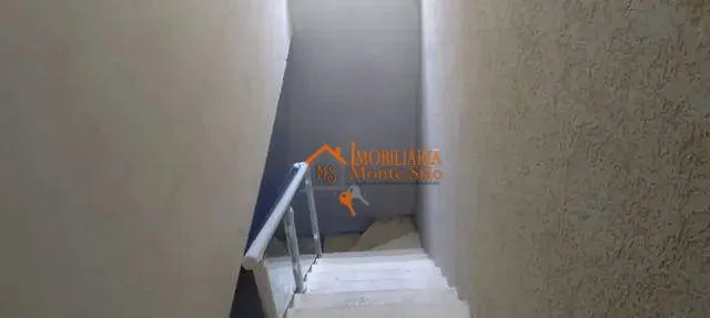 Imagem Sobrado com 3 dormitórios à venda, 80 m² por R$ 477.000,00 - Parque Continental II - Guarulhos/SP